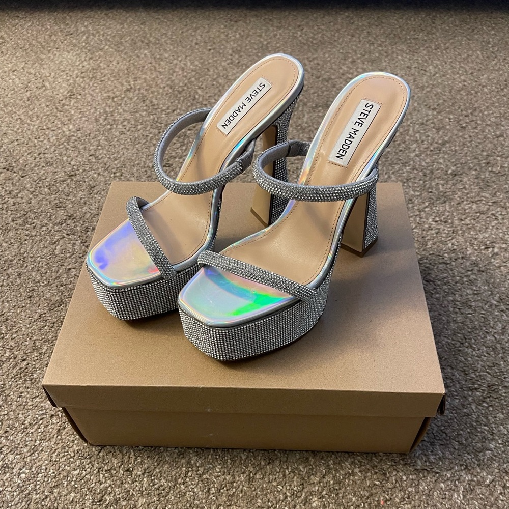 Steve Madden Zayne-R Heels